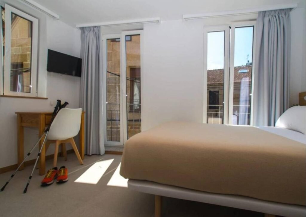 hotel camino de santiago solitario habitaciones individuales hotel camino de santiago